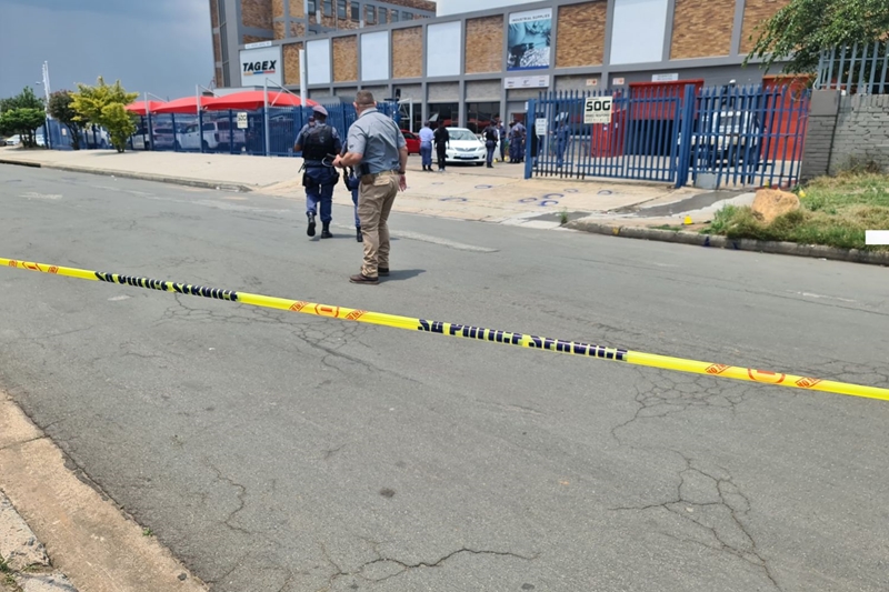‘Business robbers met their match' - police | News Article