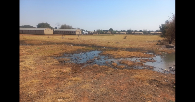 Rioolvuil oorstroom Noord-Kaapse skoolterrein | News Article
