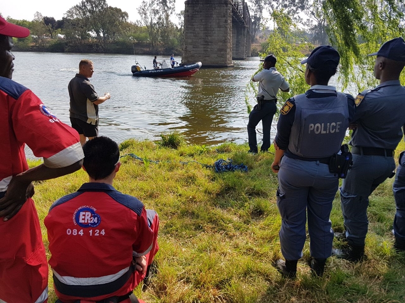 Polisie ondersoek nog verdrinkings by rivier in Barkly-Wes  | News Article