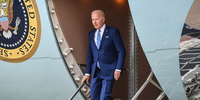 Biden accuses Putin's forces of 'genocide' in Ukraine | News Article
