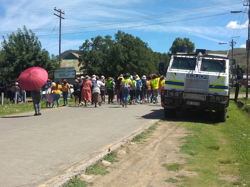 Protesters support #Wepener9 at court - VIDEO | News Article
