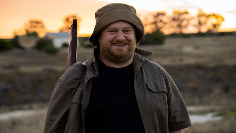 Albert Pretorius oor nuwe dramareeks, 'Nêrens, Noord-Kaap' Albert Pretorius oor nuwe dramareeks, 'Nêrens, Noord-Kaap' | News Article