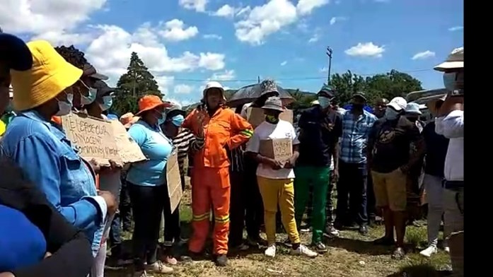 Community members of Qibing frustrated - VIDEO Community members of Qibing frustrated - VIDEO | News Article