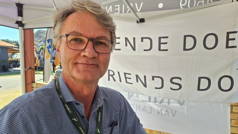 Nuwe digitale platform vir insetaankope bekend gestel Nuwe digitale platform vir insetaankope bekend gestel | News Article