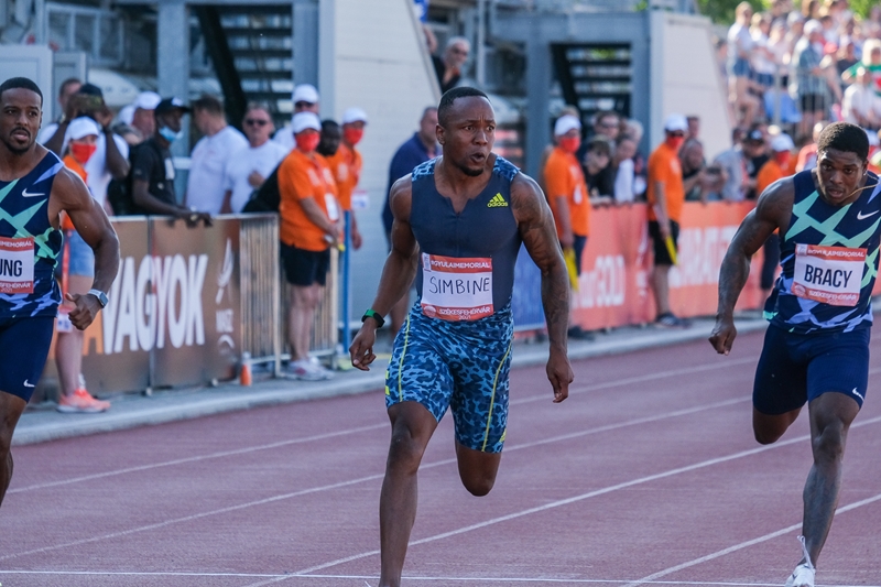 Simbine shatters SA and Africa 100m record | News Article