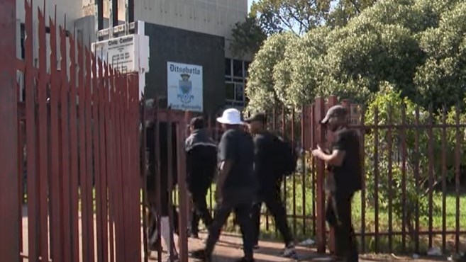 Minister to announce decision on embattled Ditsobotla  | News Article