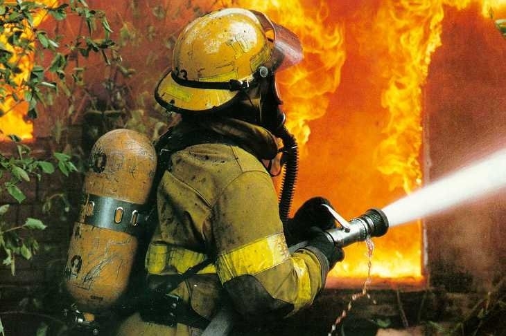 Police probe arson case after fire breaks out at justice building in Cape Town | News Article