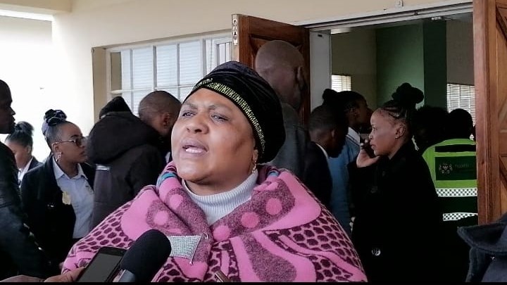 #KestellFarmMurder: Minister attends funeral of victims #KestellFarmMurder: Minister attends funeral of victims | News Article