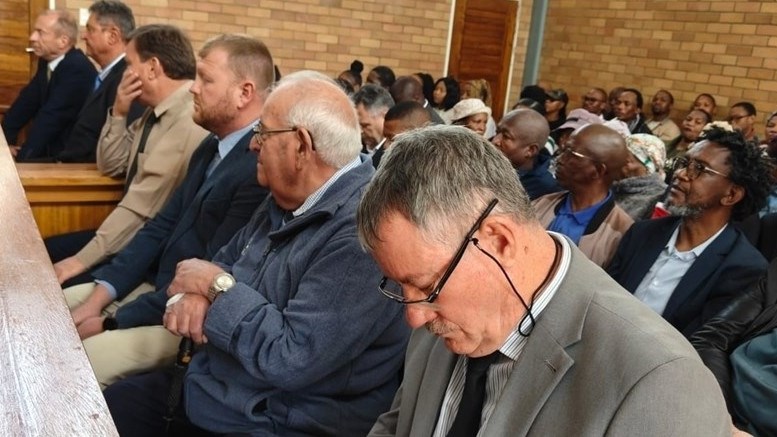 Jagersfontein-ramp: Vyf beskuldigdes weer voor hof Jagersfontein-ramp: Vyf beskuldigdes weer voor hof | News Article
