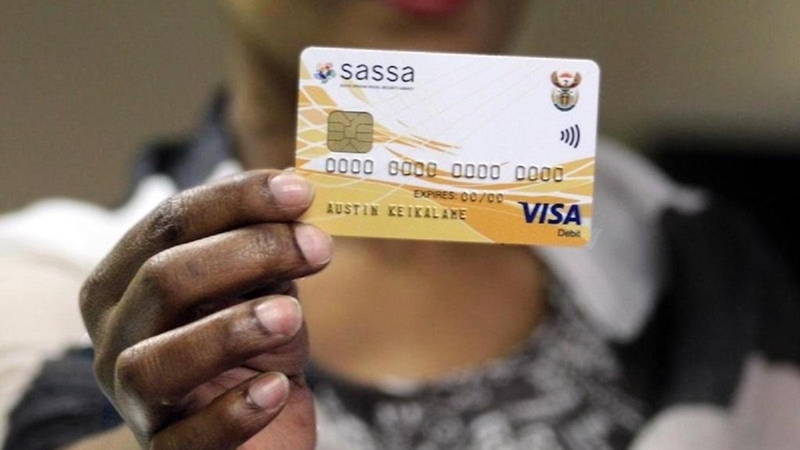 Postbank sê gerugte oor Sassa-kaarte 'is onwaar' | News Article