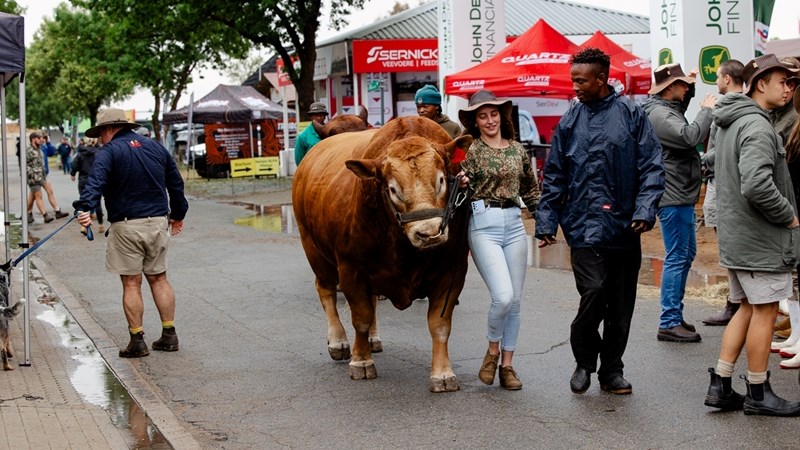 NAMPO Alfa 2024: ’n Baken vir lewendehawe, landbou en buitelewe | News Article