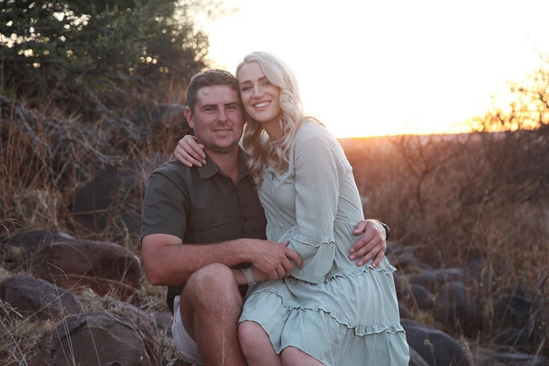 Douglas-bruid sukkel om foto’s te kry nadat sy R21 000 betaal | News Article