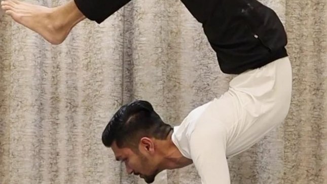 Yoga teacher breaks world record for holding scorpion pose Yoga teacher breaks world record for holding scorpion pose | News Article