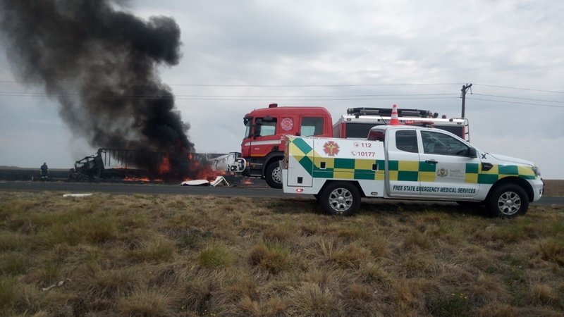 Dodetal in N6-ongeluk tussen Reddersburg en Bloemfontein styg tot ses  | News Article
