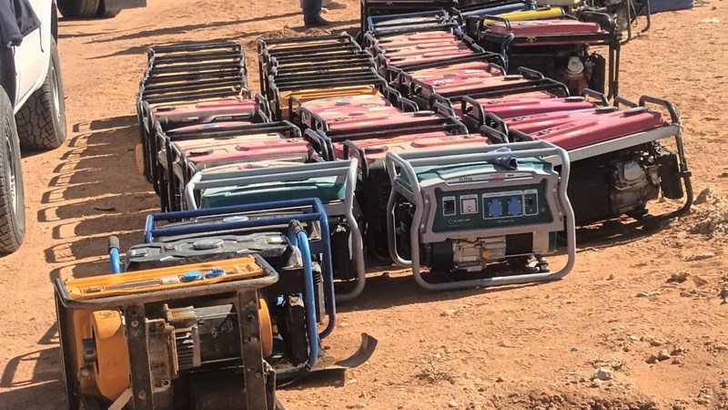 Hundreds of illegal miners arrested in the Northern Cape - PHOTO GALLERY Hundreds of illegal miners arrested in the Northern Cape - PHOTO GALLERY | News Article