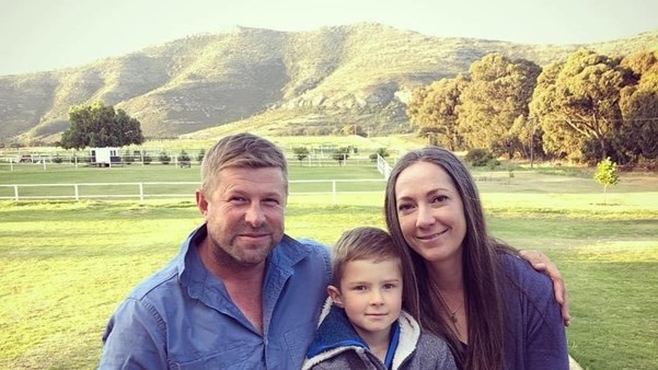 ‘Wees die persoon wat jy hoop om in die wêreld te sien’ | News Article