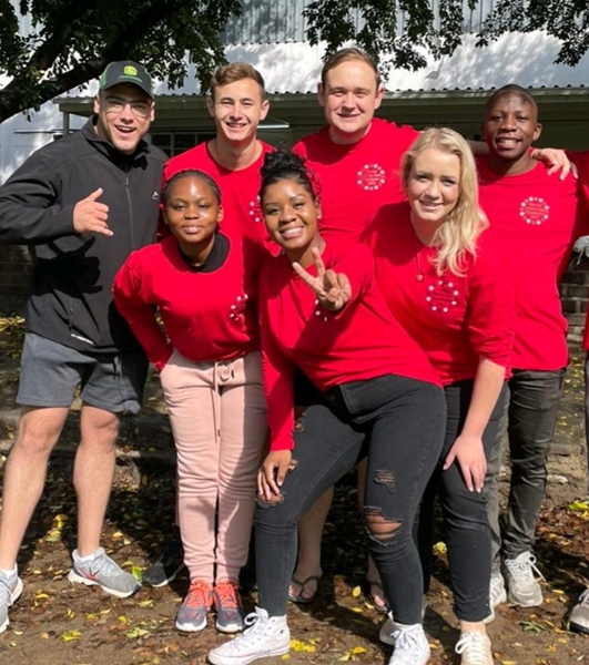 Piekniek in Bloemfontein bring diabeteslyers bymekaar | News Article