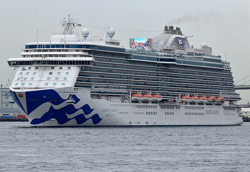 Cruise ship with 800 Covid-positive passengers docks in Sydney | News Article