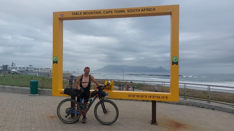 Potchefstroom-man voltooi fietstoer vir dierewelsyn binne sewe dae | News Article