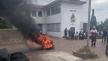 Mafube workers to receive salaries after ANC intervene | News Article