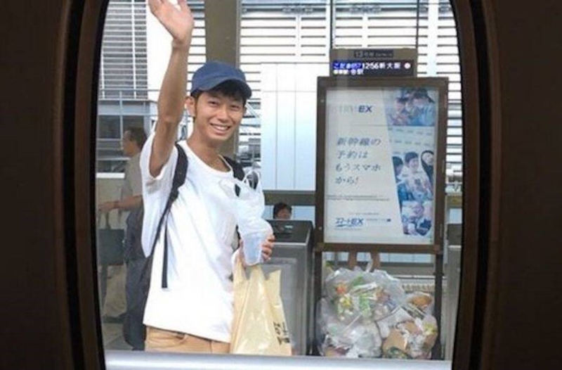 Weird Wide Web - Rent a man for 10 000 yen (R1 100) | News Article