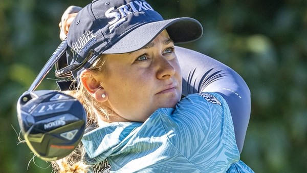 Birdie blitz earns Van Der Westhuizen Joburg Ladies Open lead | News Article