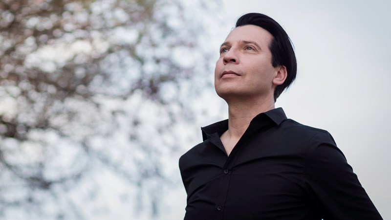 Tenor and piano join talents to present folk and gypsy music at Odeion Tenor and piano join talents to present folk and gypsy music at Odeion | News Article