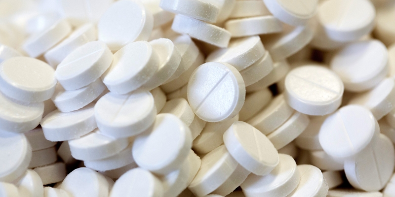 Man (29) van De Aar met Mandrax, tik en vuurwapens betrap | News Article