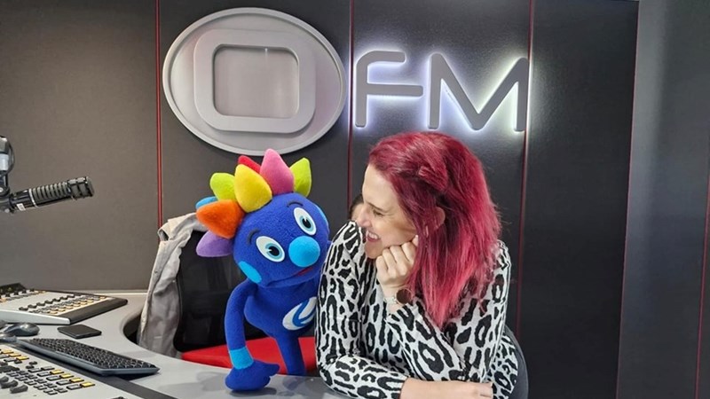 Koop nou jou plakker vir Engo Omgie Sivviedag! Koop nou jou plakker vir Engo Omgie Sivviedag! | News Article