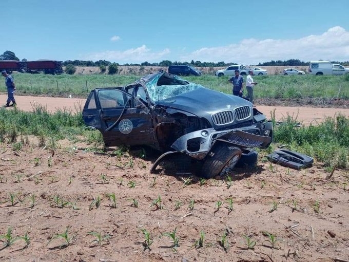 Mabuza's bodyguard killed in car crash | News Article