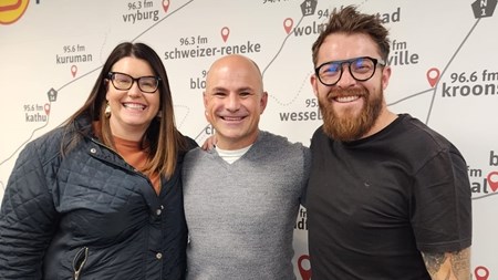 Jaco Peyper gesels Wêreldbeker op Good Morning Breakfast Show | News Article