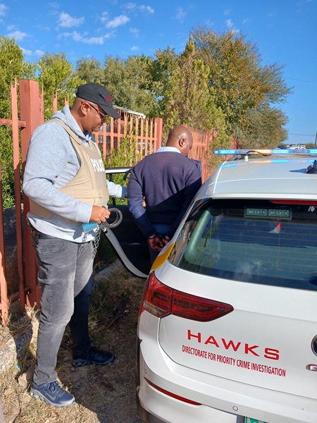 Petrusville-polisiebeamptes in hof vir gesteelde ammunisie, vuurwapens | News Article