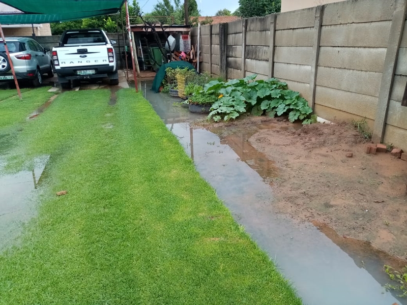 AfriForum maan munisipaliteit in Welkom om rioolprobleem op te los | News Article