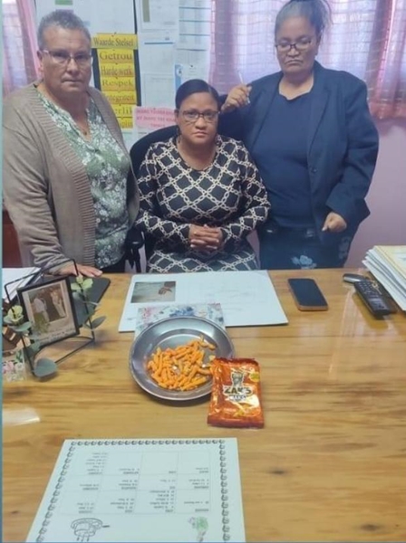 Wit pilletjies in skyfiepakkie gevind by Kenhardt Primêre Skool | News Article