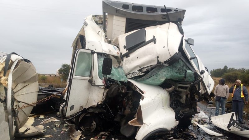 #NEWS JUST IN: Two die on N1 between Winburg and Verkeerdevlei  | News Article