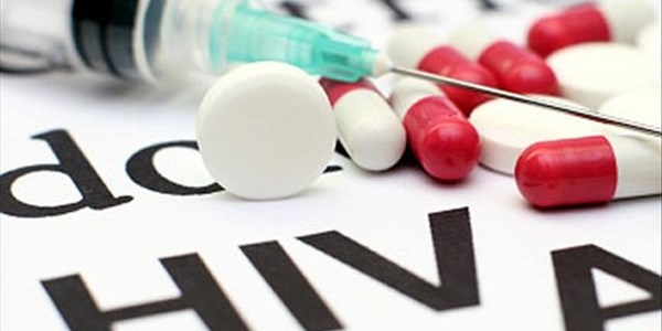 Trio sentenced for illegally selling medicine | News Article