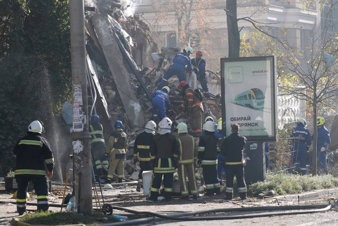 Death toll from Kyiv strikes rises to three people, says official | News Article