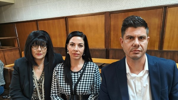 Klerksdorp-moordverhoor: ‘Beskuldigde menigmaal deur oorledene gedreig’ Klerksdorp-moordverhoor: ‘Beskuldigde menigmaal deur oorledene gedreig’ | News Article