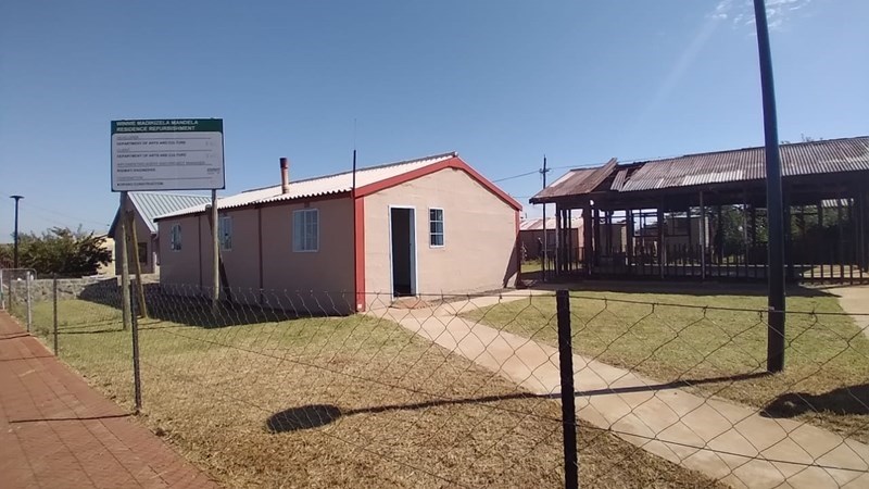 Winnie Mandela's Brandfort house officially handed over Winnie Mandela's Brandfort house officially handed over | News Article