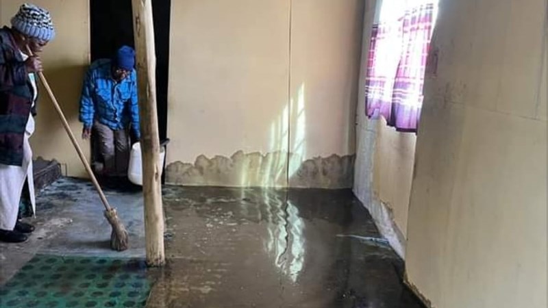 New housing promised after dam overflows New housing promised after dam overflows | News Article