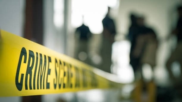 Dokter (80) in arres ná gru-vonds op Vrystaatse plaas Dokter (80) in arres ná gru-vonds op Vrystaatse plaas | News Article