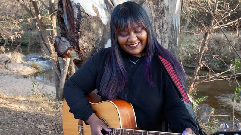 Soundcheck: Simone Govender releases 'Need to be yours' Soundcheck: Simone Govender releases 'Need to be yours' | News Article