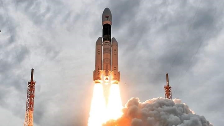 Zimbabwe maak geskiedenis met eerste satelliet Zimbabwe maak geskiedenis met eerste satelliet | News Article