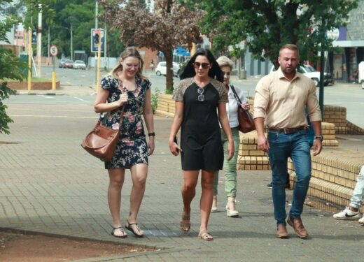 Egpaar wil Potchefstroomse hondeaanval van rol laat skrap  | News Article