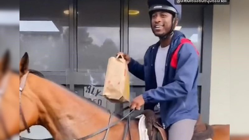 Weird Wide Web - Getting your food by any means necessary! Weird Wide Web - Getting your food by any means necessary! | News Article
