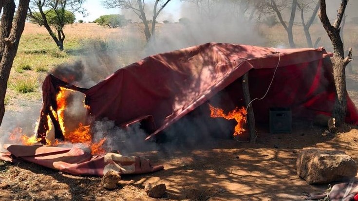 Drie sterf, 90 gered by onwettige inisiasieskole in Noordwes Drie sterf, 90 gered by onwettige inisiasieskole in Noordwes | News Article