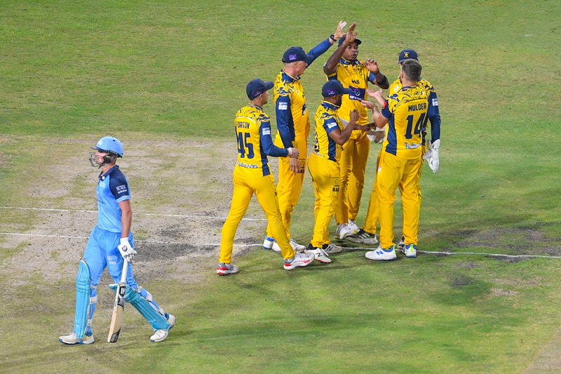 Lions cruise into T20 Challenge final | News Article