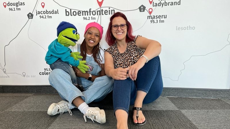 Learning is fun with the puppets from Papadi Park in Bloemfontein | News Article
