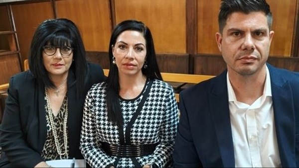 Klerksdorp-vermoorde se familie hoop vir geregtigheid Klerksdorp-vermoorde se familie hoop vir geregtigheid | News Article