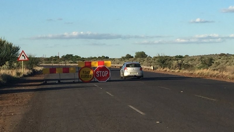 #R31 road in Northern Cape remains closed with life-threatening potholes | News Article